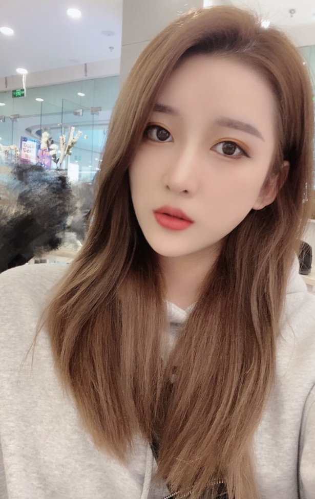 20岁的小姐姐（168，D杯，50kg）非常给力